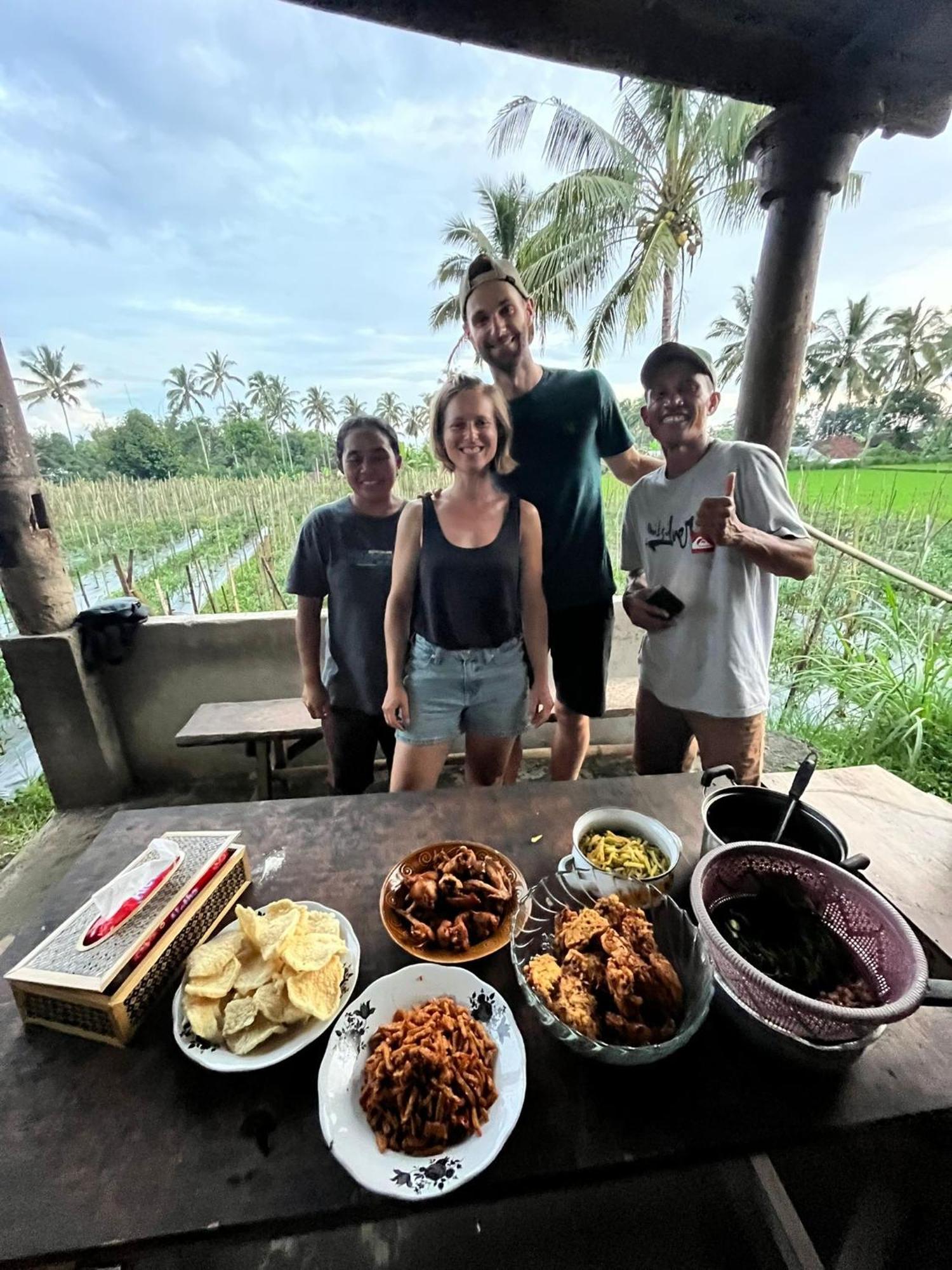 Rice Field Inn - Lombok Тетебату Экстерьер фото